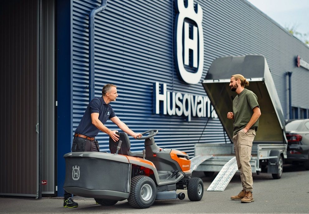 Dlaczego warto serwisować kosiarkę i traktorek ogrodowy? Tego większość użytkowników nie wie